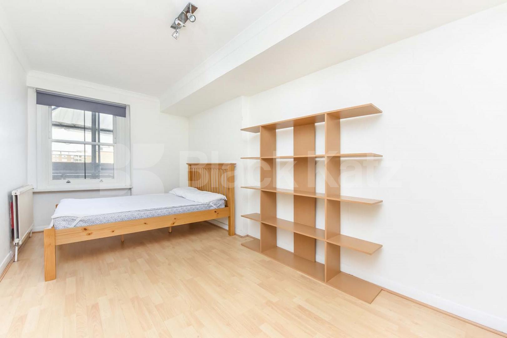 Flooded with natural light & offering 582 Sq.Ft of living entertaining space Clapham Road , Stockwell